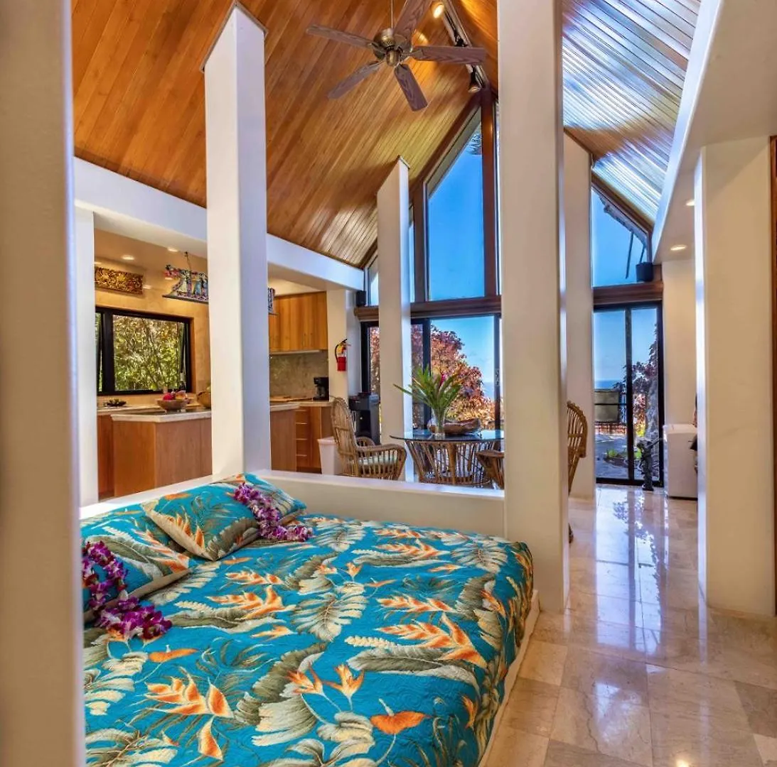 Cliff House With Ocean Views In Haiku, Maui Jungle Huelo