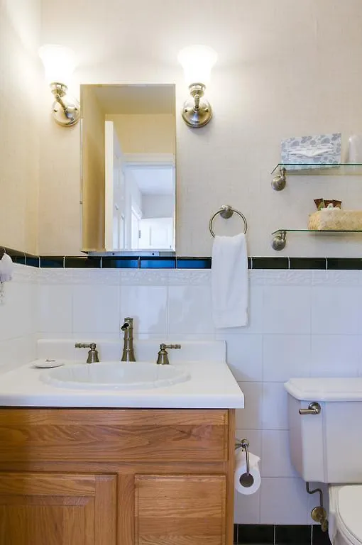 The Plantation - Free Breakfast Inn 3*