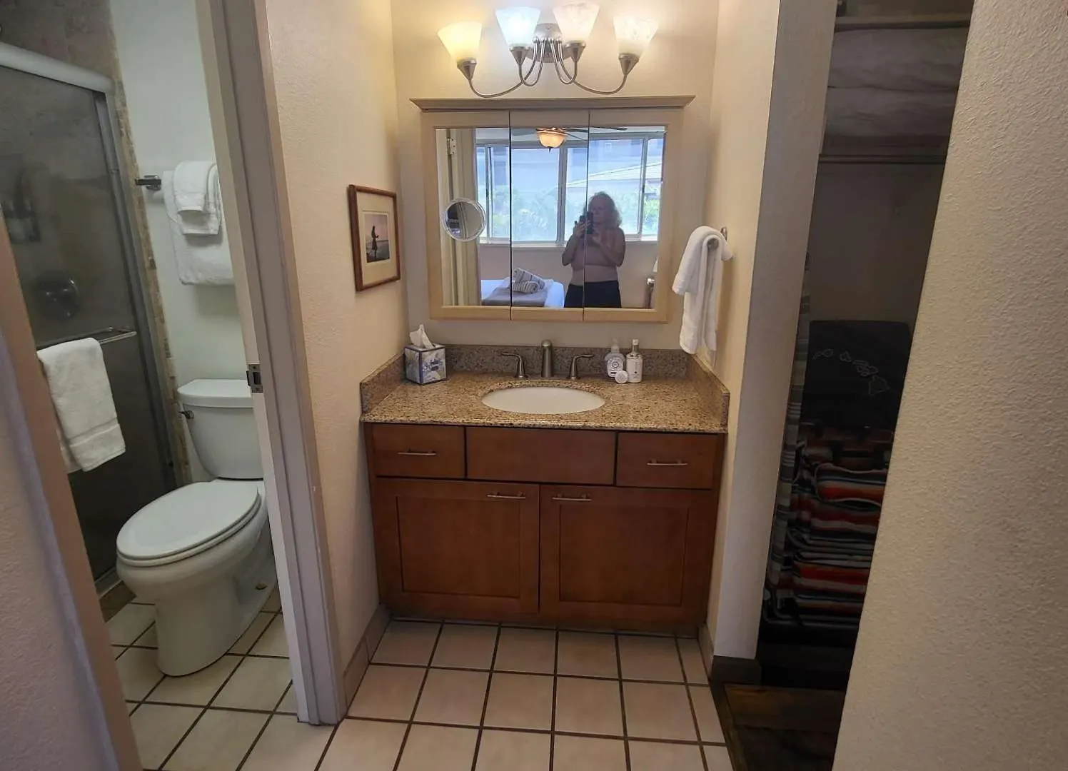 Royal Kahana 220 *