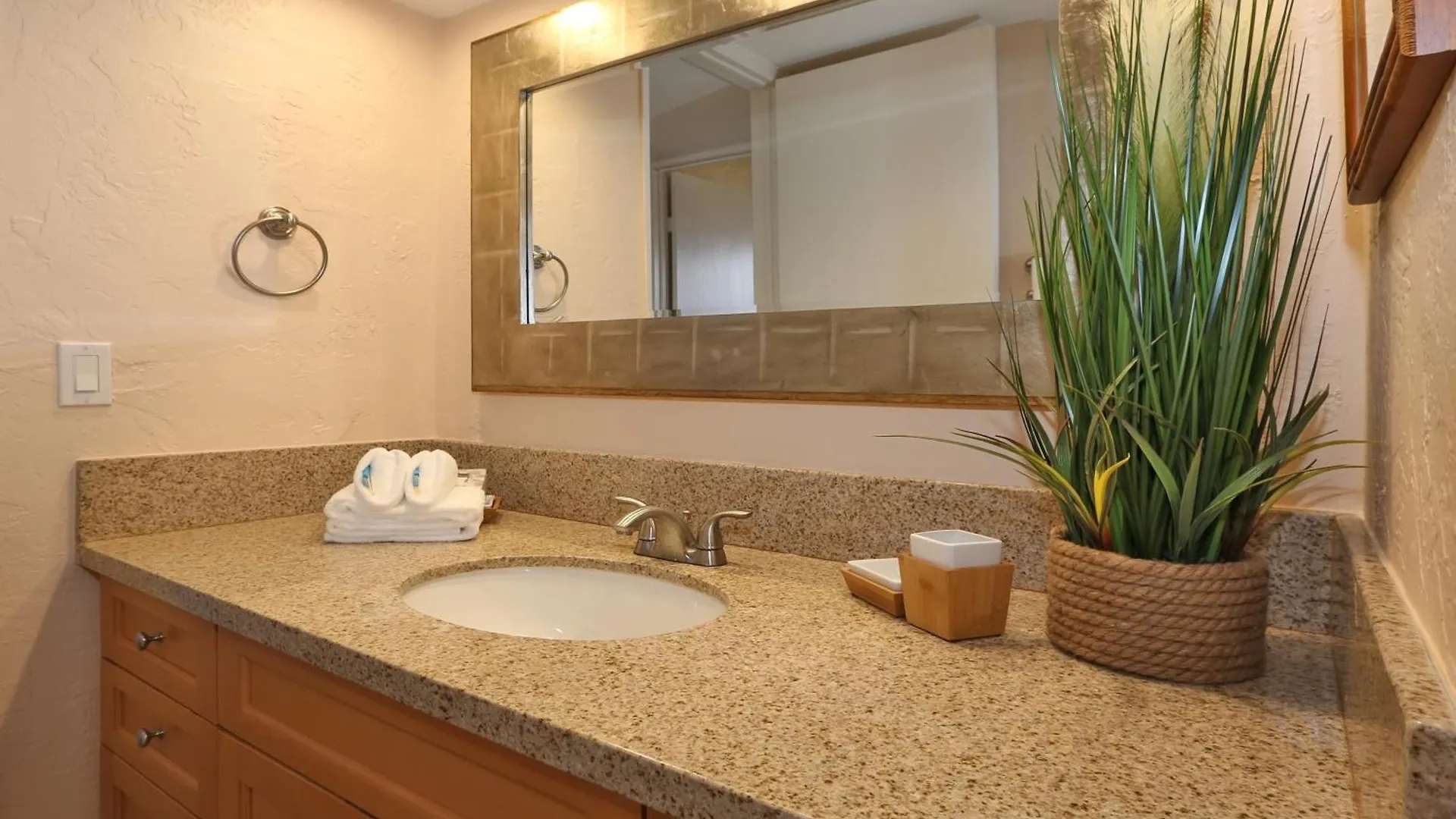 Apartment Papakea #g408