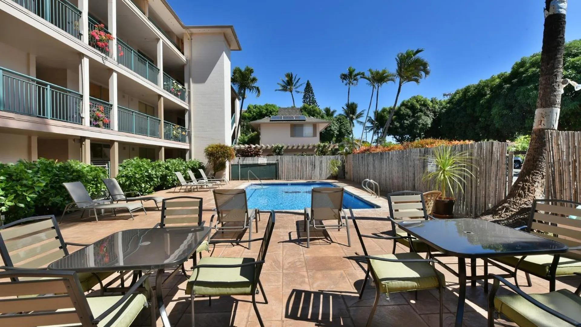 Makani Sands #102 Apartment Kahana