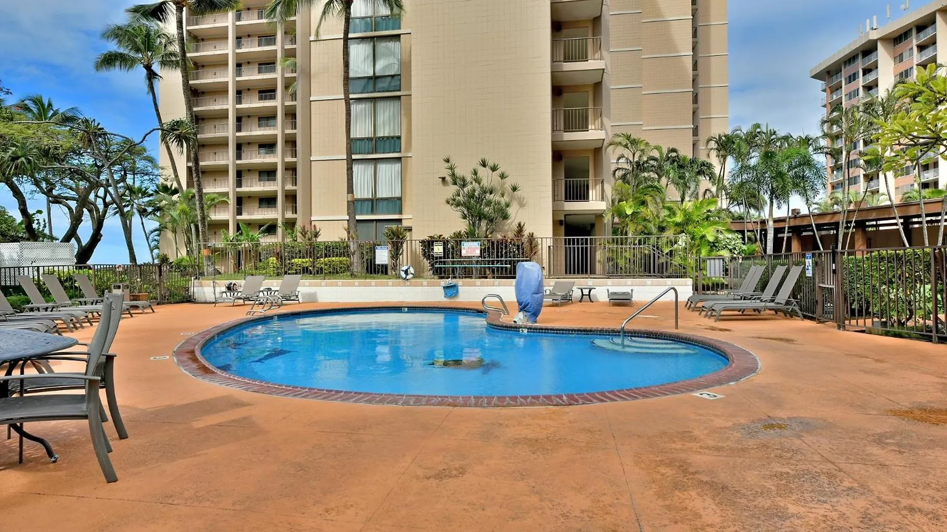 Valley Isle 1206 Apartment