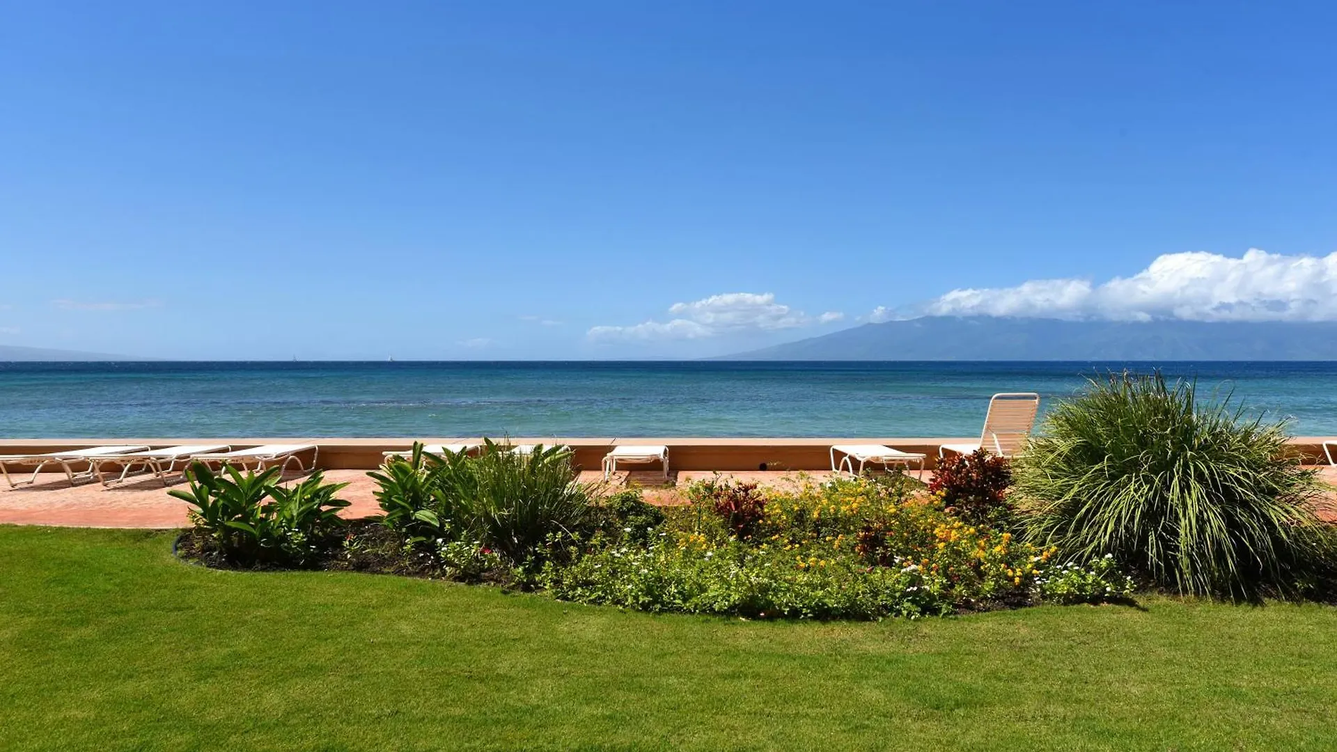 Makani Sands #102 Apartment Kahana