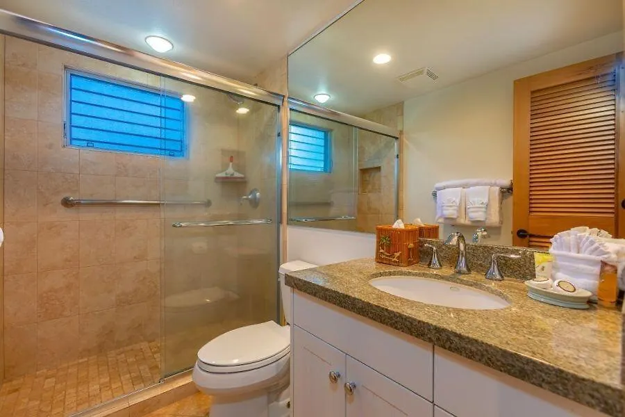 Royal Mauian #219 Apartment
