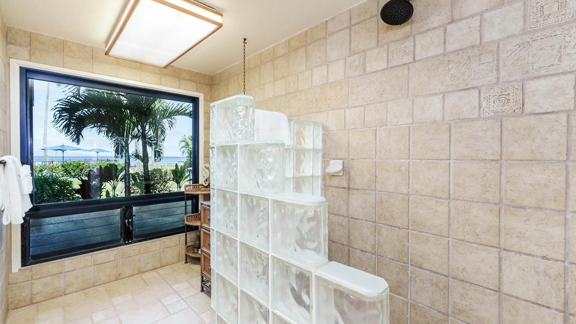 Village 13 Oceanview 3bed 2bath Apts カハナ