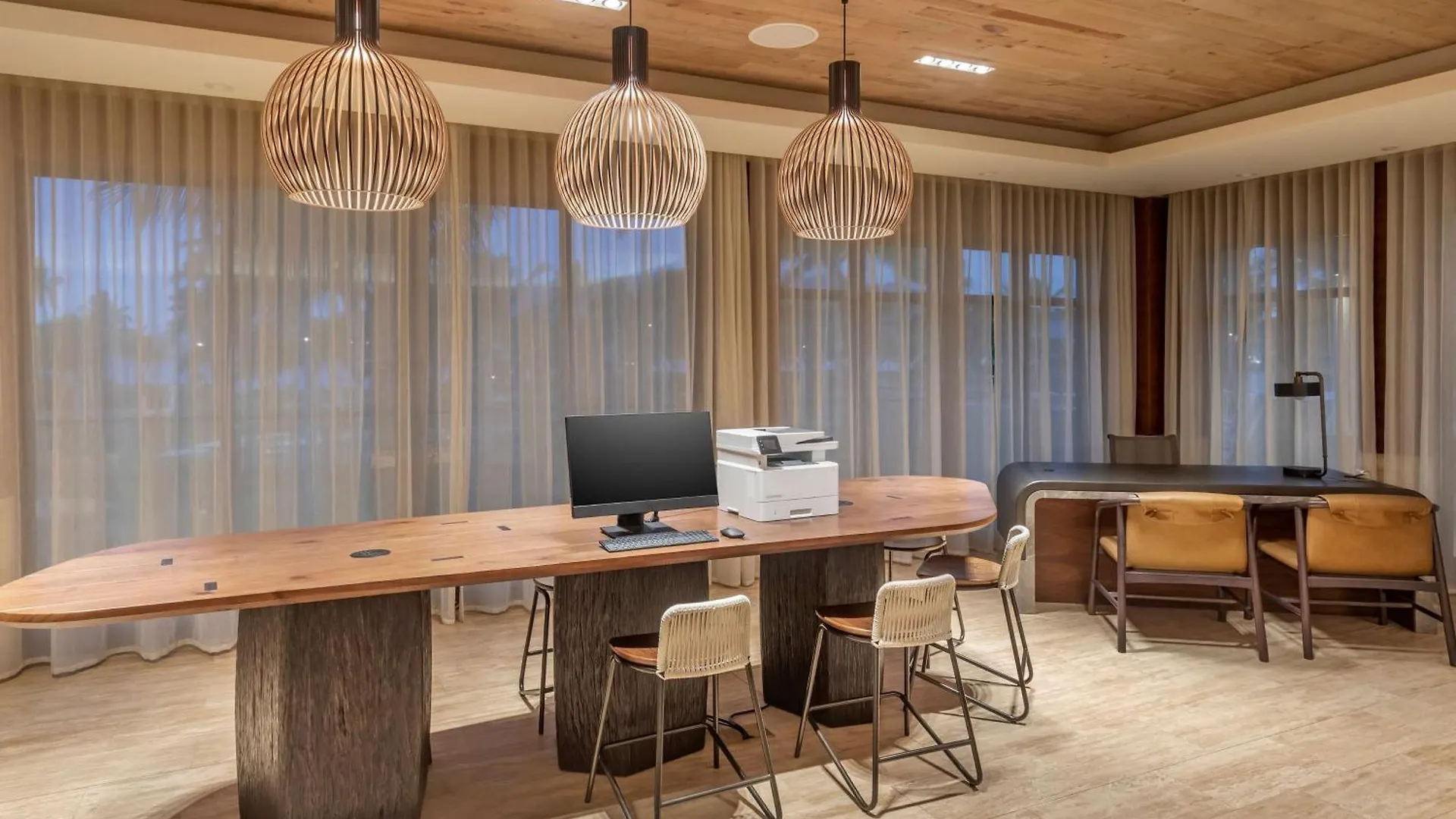 Hilton Grand Vacations Club Maui Bay 3* 基黑