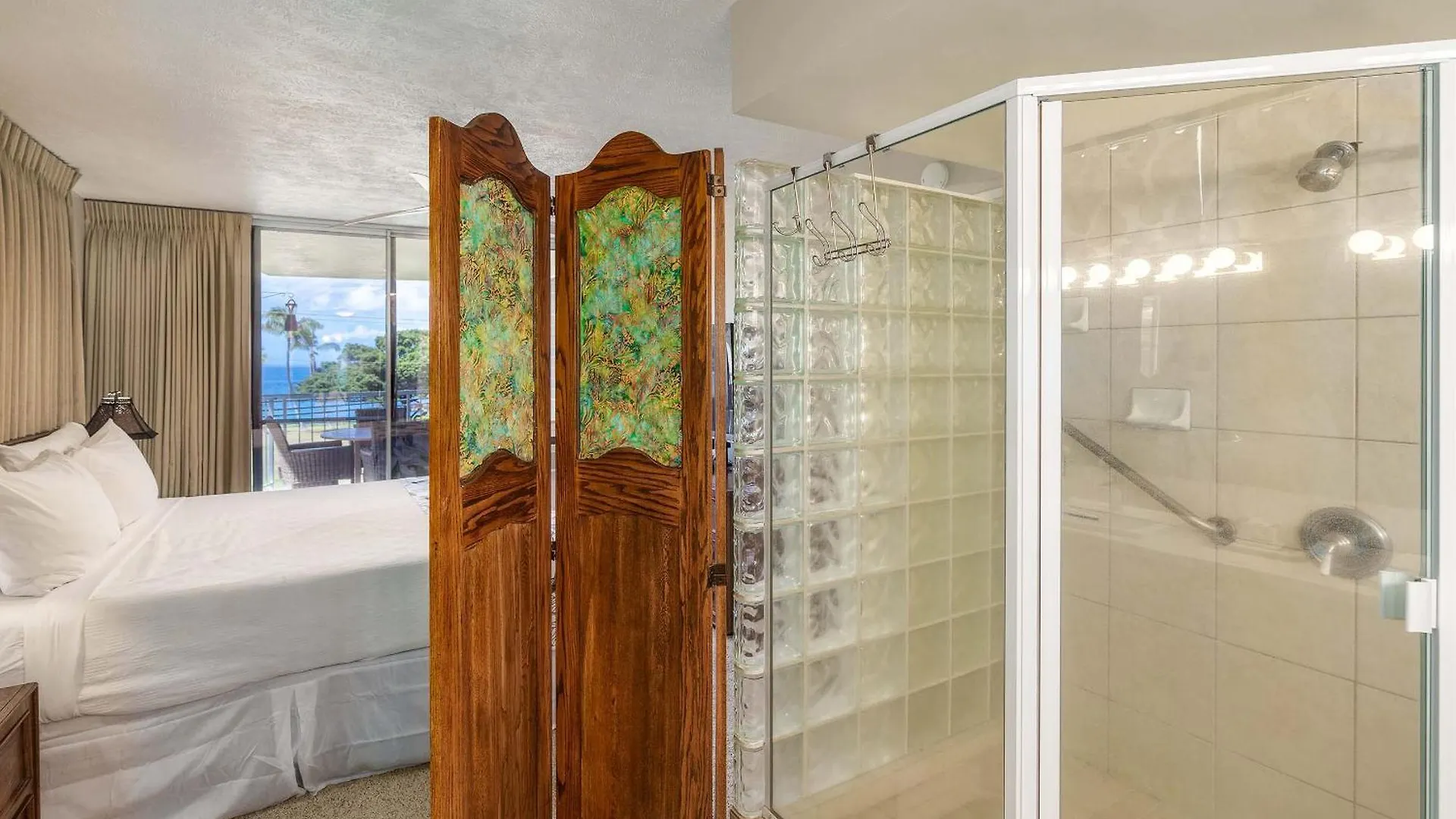 Haleakala Shores A-302 - Stunning Ocean View *