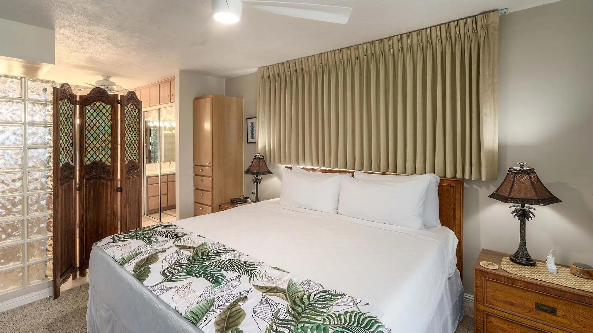 Haleakala Shores A-302 - Stunning Ocean View Holiday home *