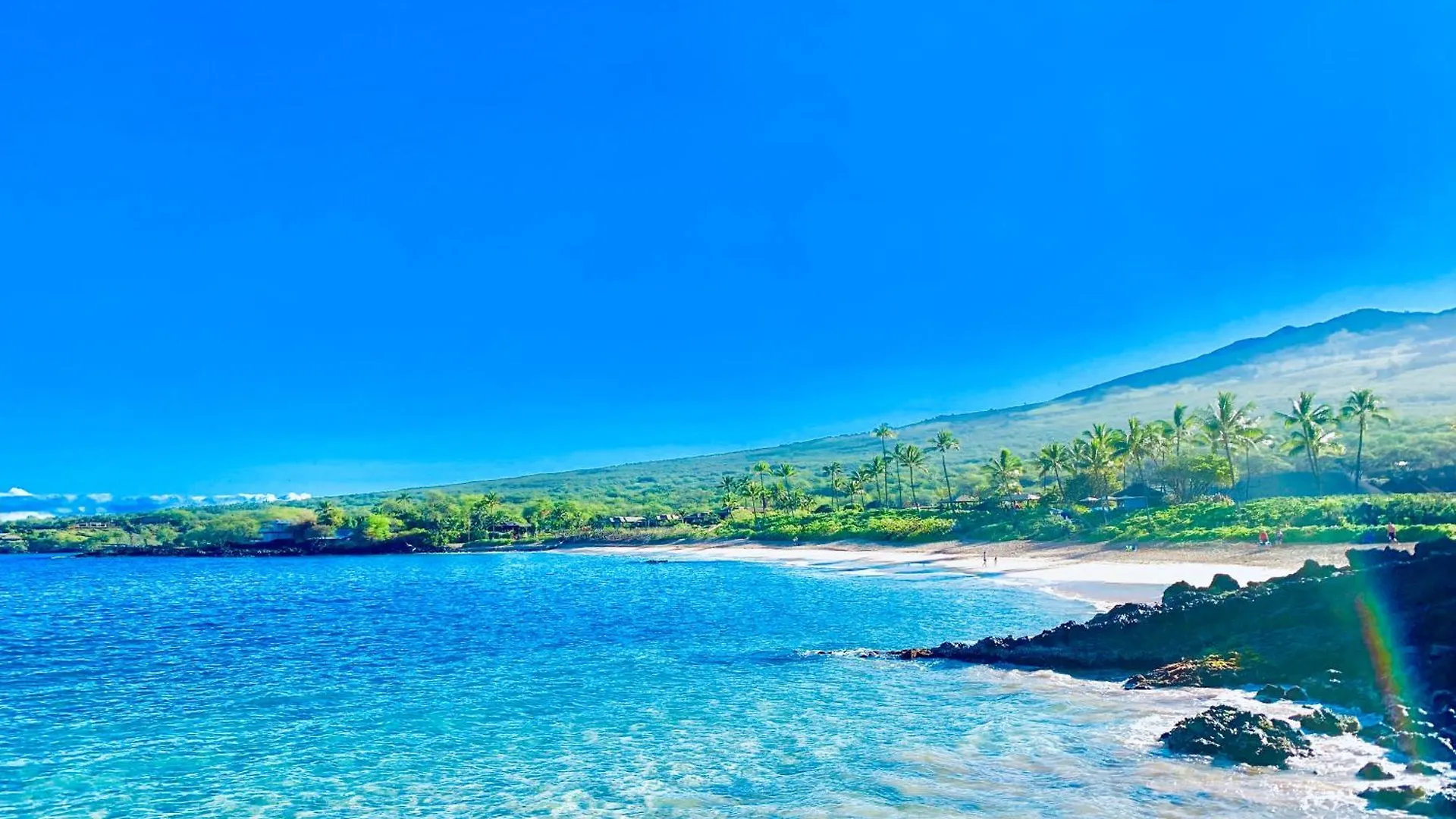 Go Camp Maui-exploring Maui In A Campervan Apartment Ah Fong Village