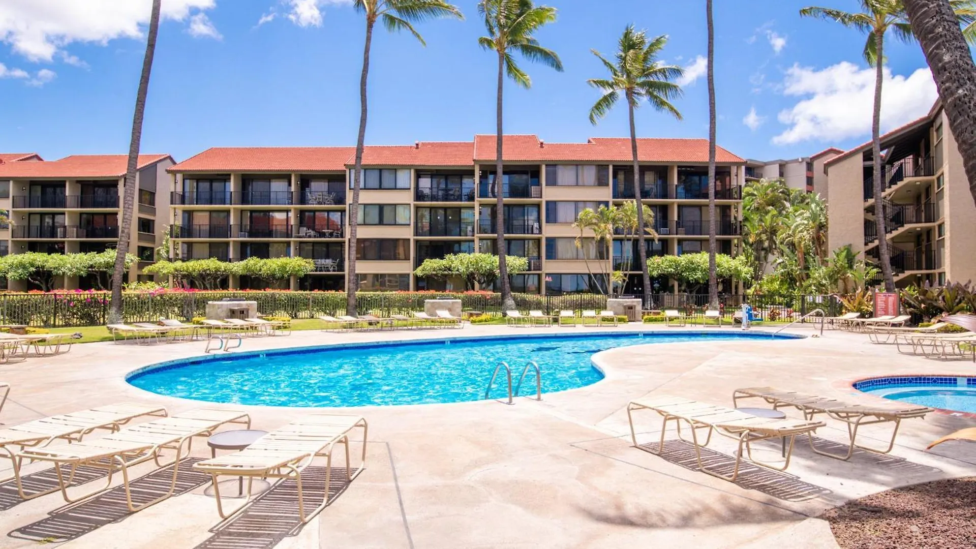 Holiday home Papakea C-301
