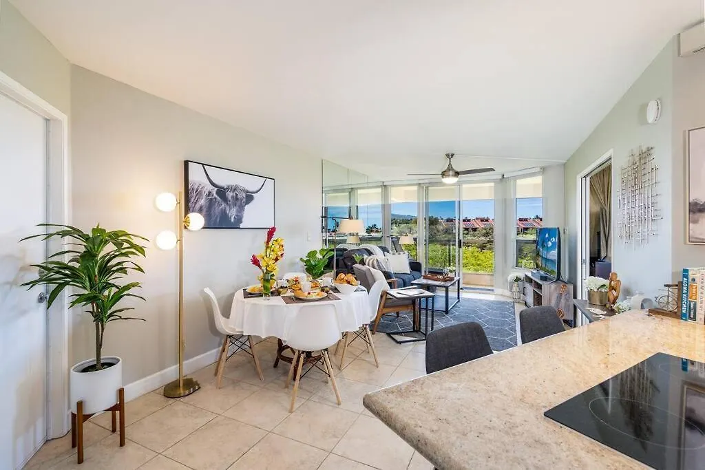 Ocean View Penthouse: Steps To Beach, Fast Wi-fi Wailea (Maui)