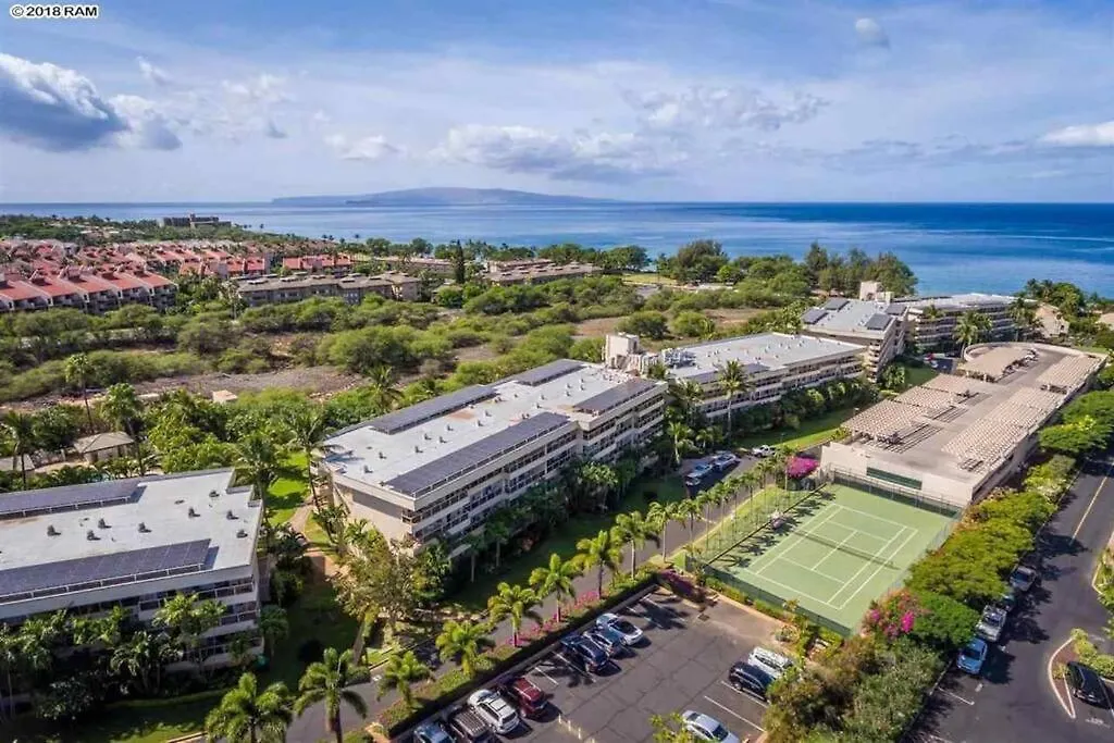 Ocean View Penthouse: Steps To Beach, Fast Wi-fi Apartment *