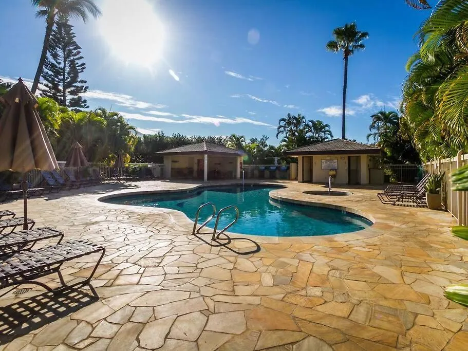 Luxury Suite, Pool, Walk To *