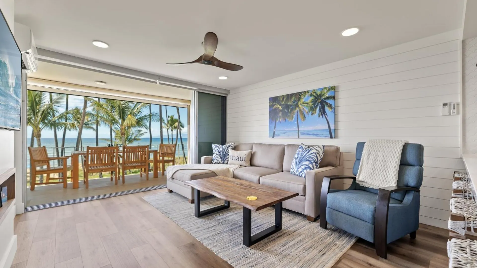 Fully Remodeled Ocean Front Comfort Hkok316 Kihei