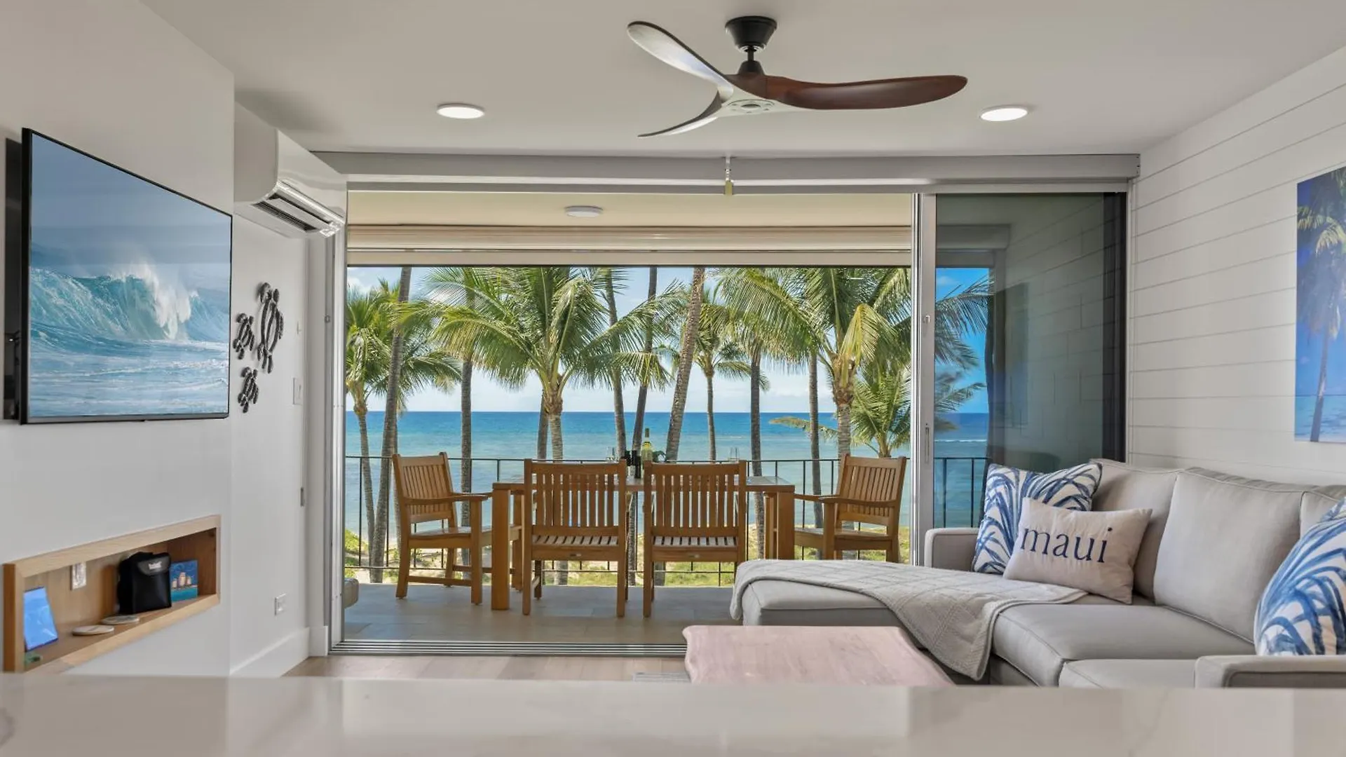Fully Remodeled Ocean Front Comfort Hkok316 Holiday home *