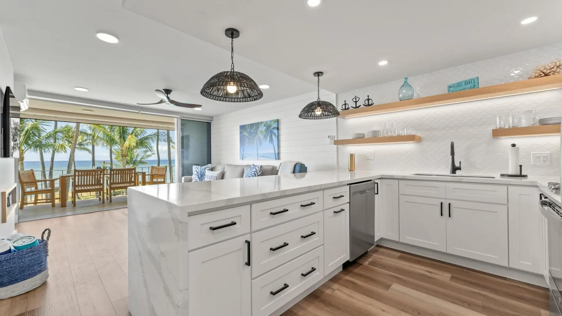 Fully Remodeled Ocean Front Comfort Hkok316 *