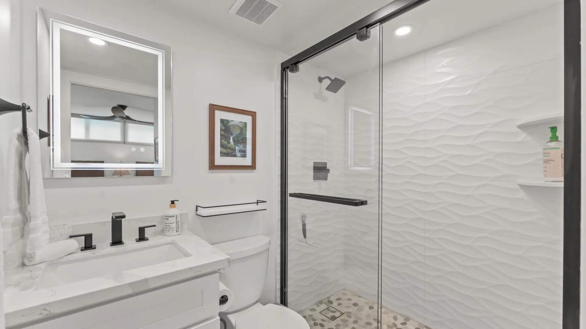 Fully Remodeled Ocean Front Comfort Hkok316 Holiday home