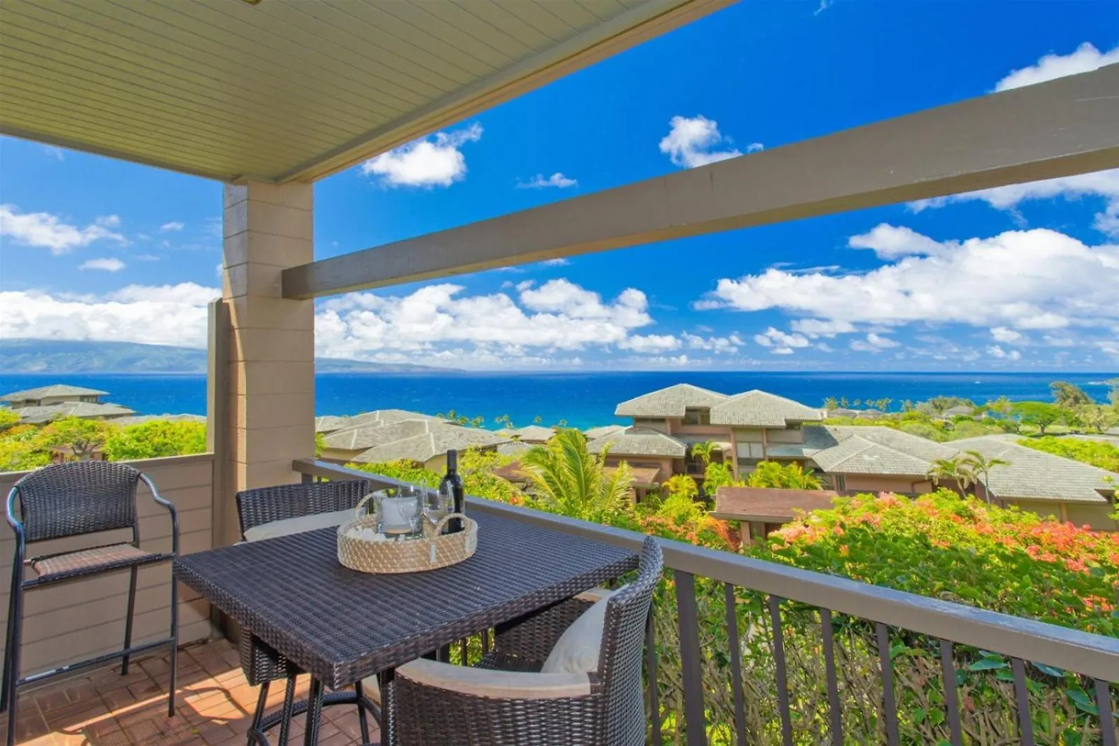 Apartment 1712 Kapalua Kahana