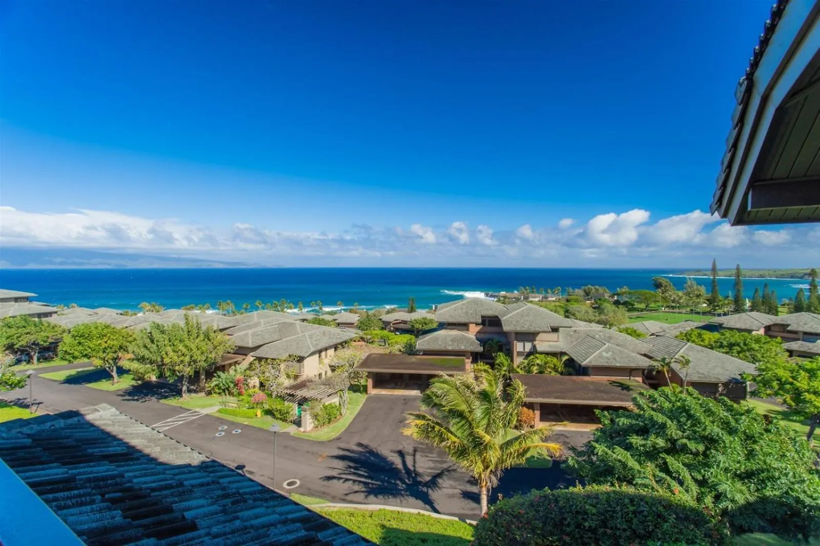 1711 Ridge * Kahana