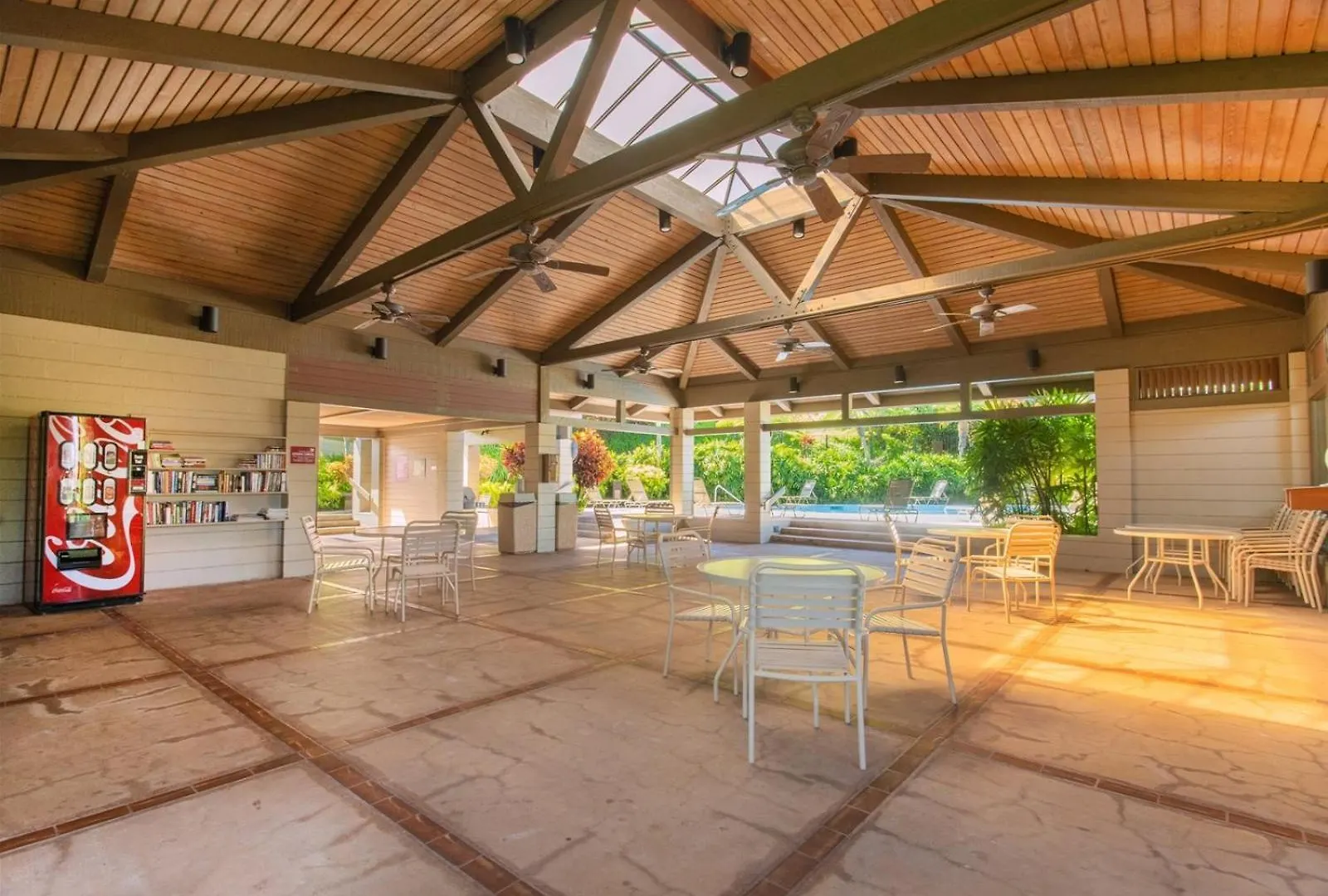 Apartment 1711 Ridge Kahana