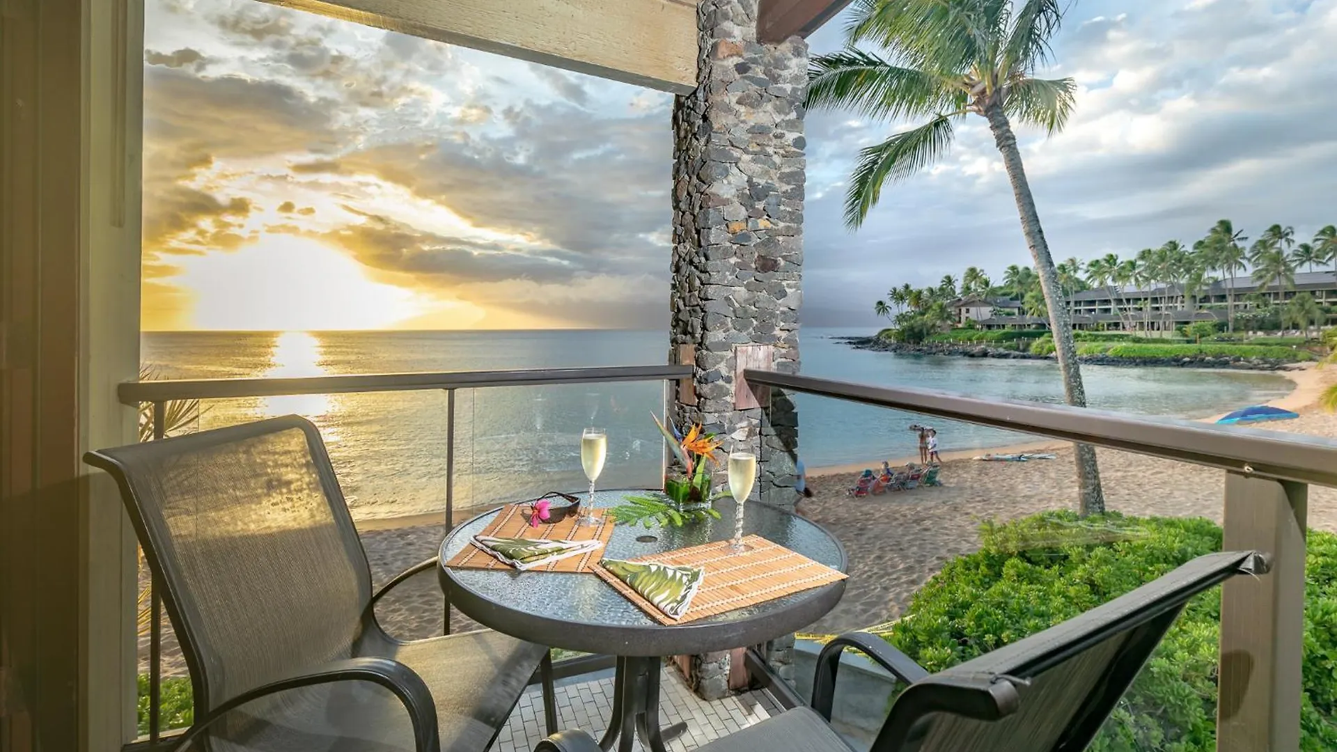 Hotel The Mauian 3*