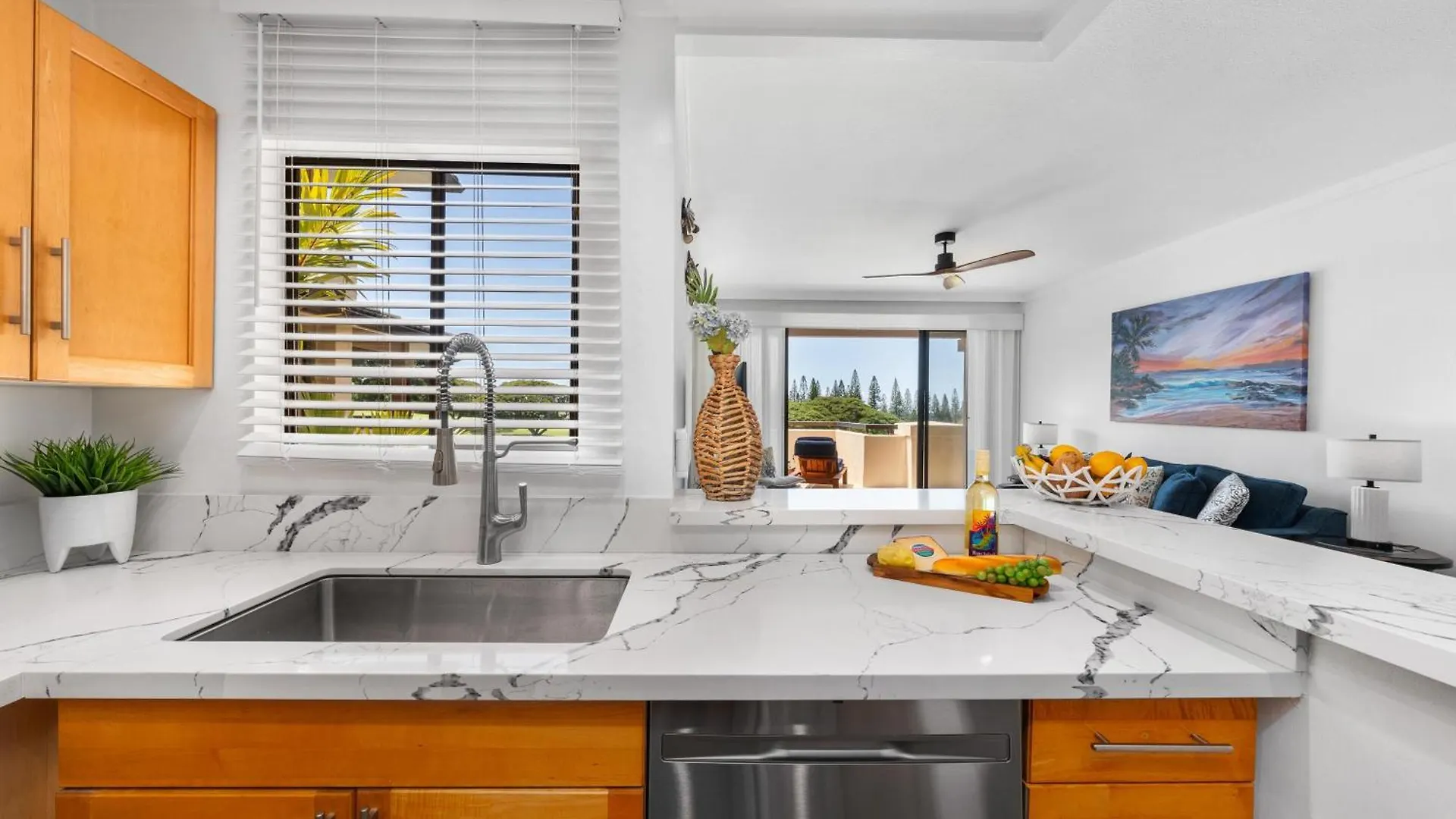 Kapalua Golf 15t5 Holiday home Kahana