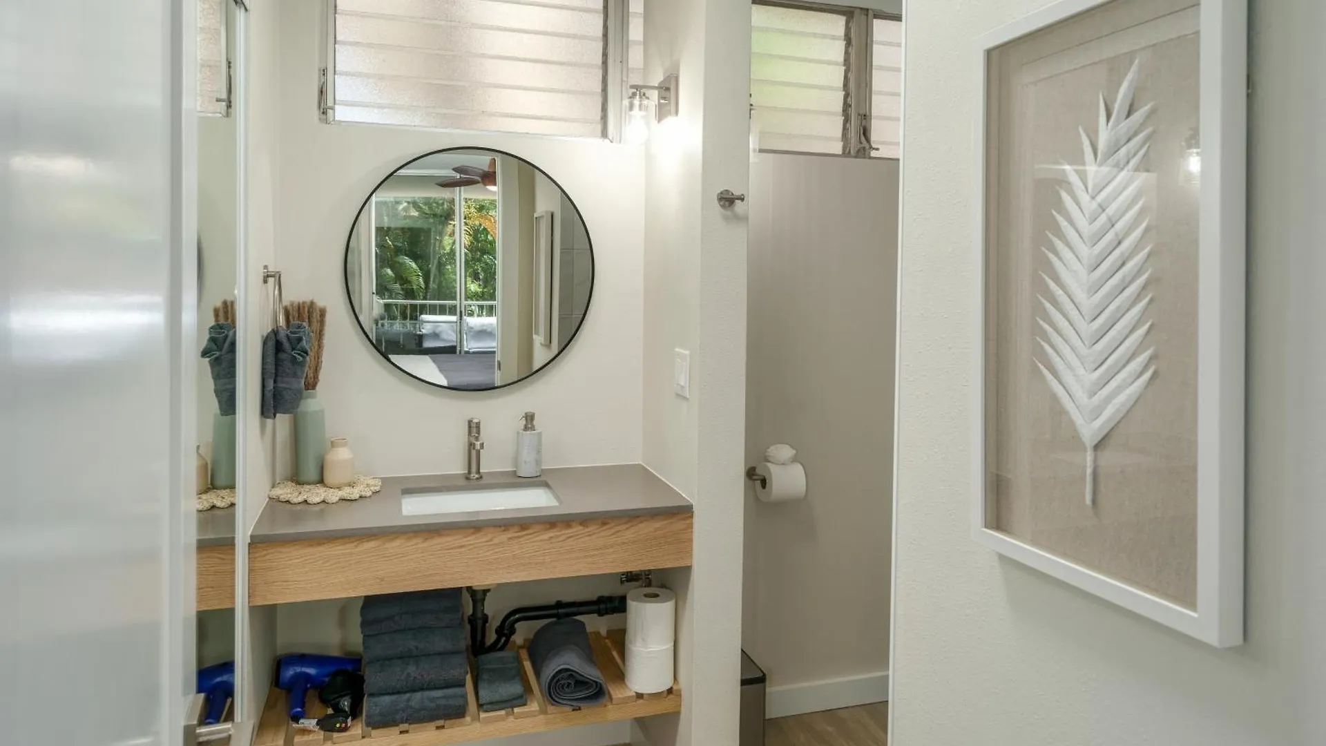 B-204 Haleakala Shores Apartment *