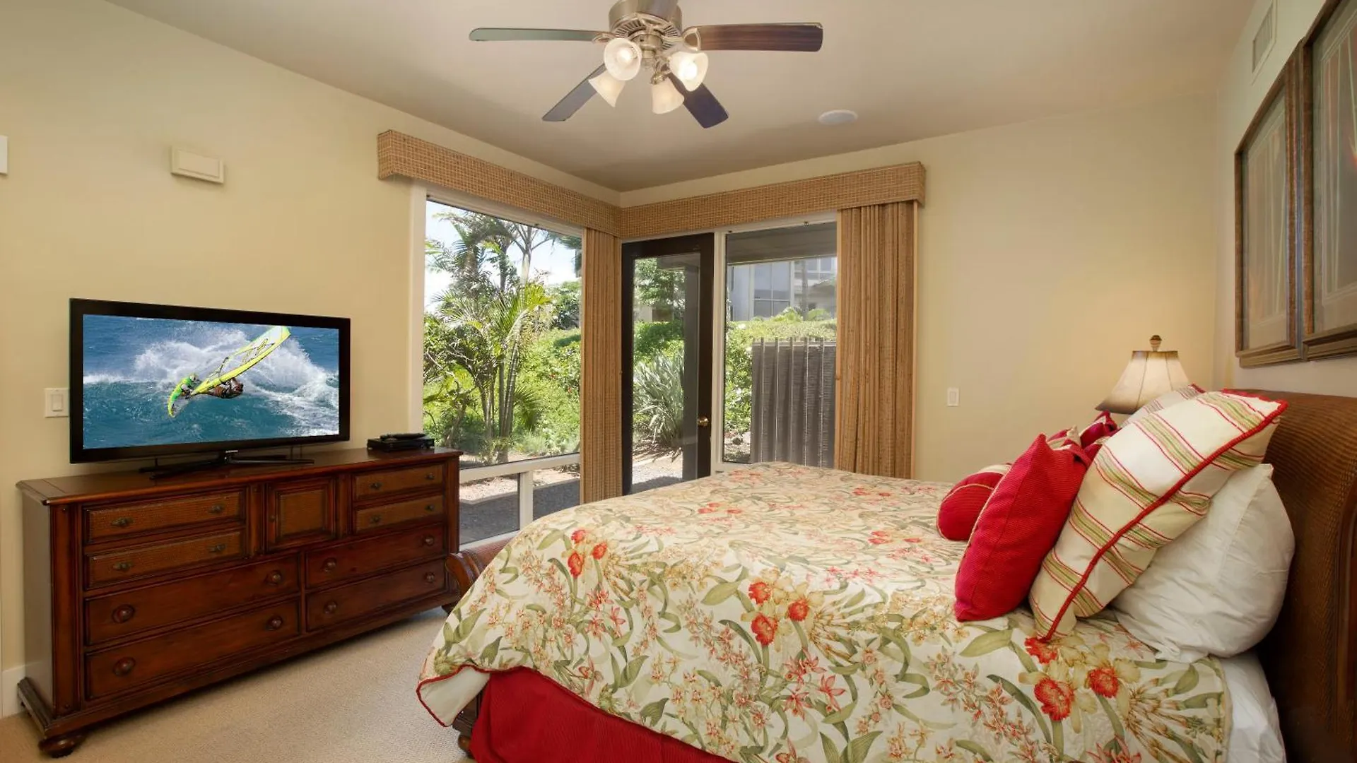 Island Paradise W/ Ac- Kbv37g4- Sullivan Kahana