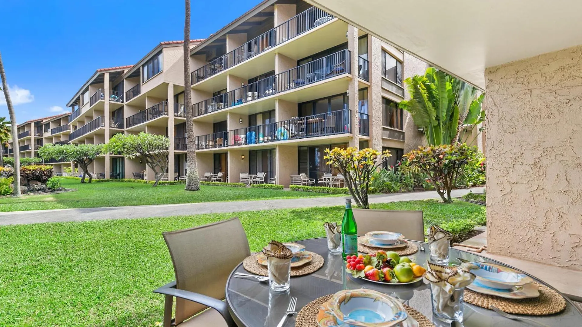 Holiday home Papakea D108
