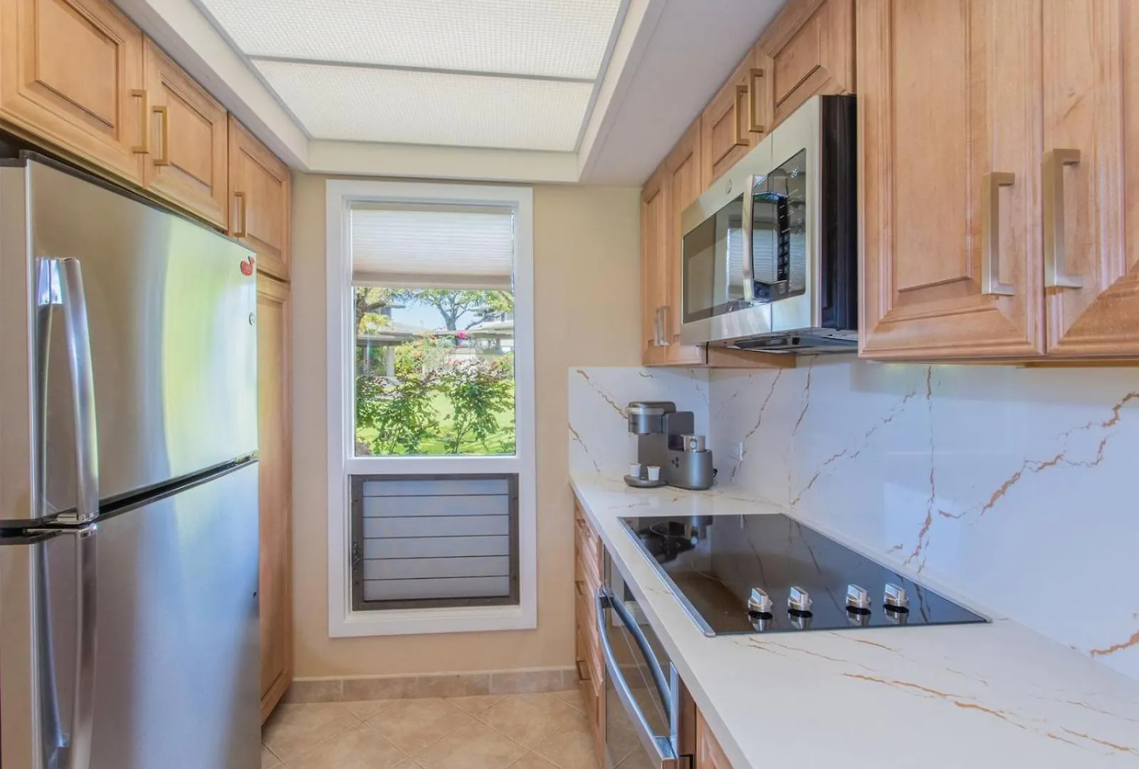 2511 Ridge