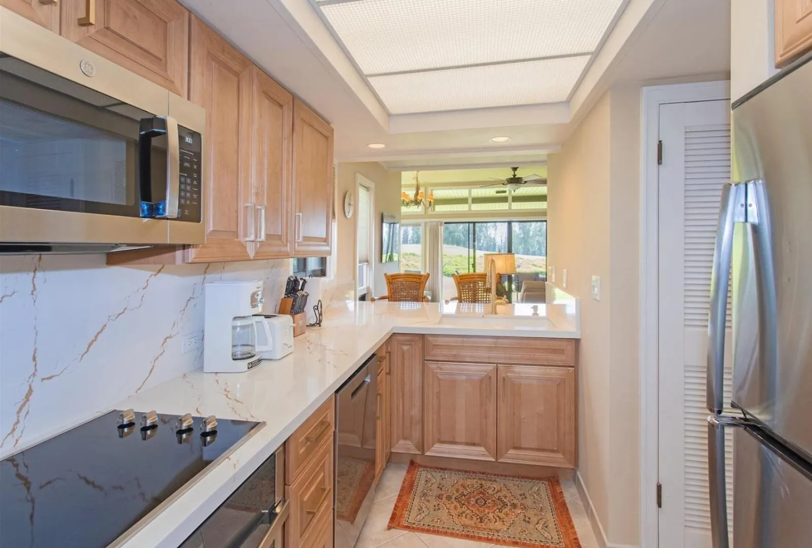 2511 Ridge Apartment *