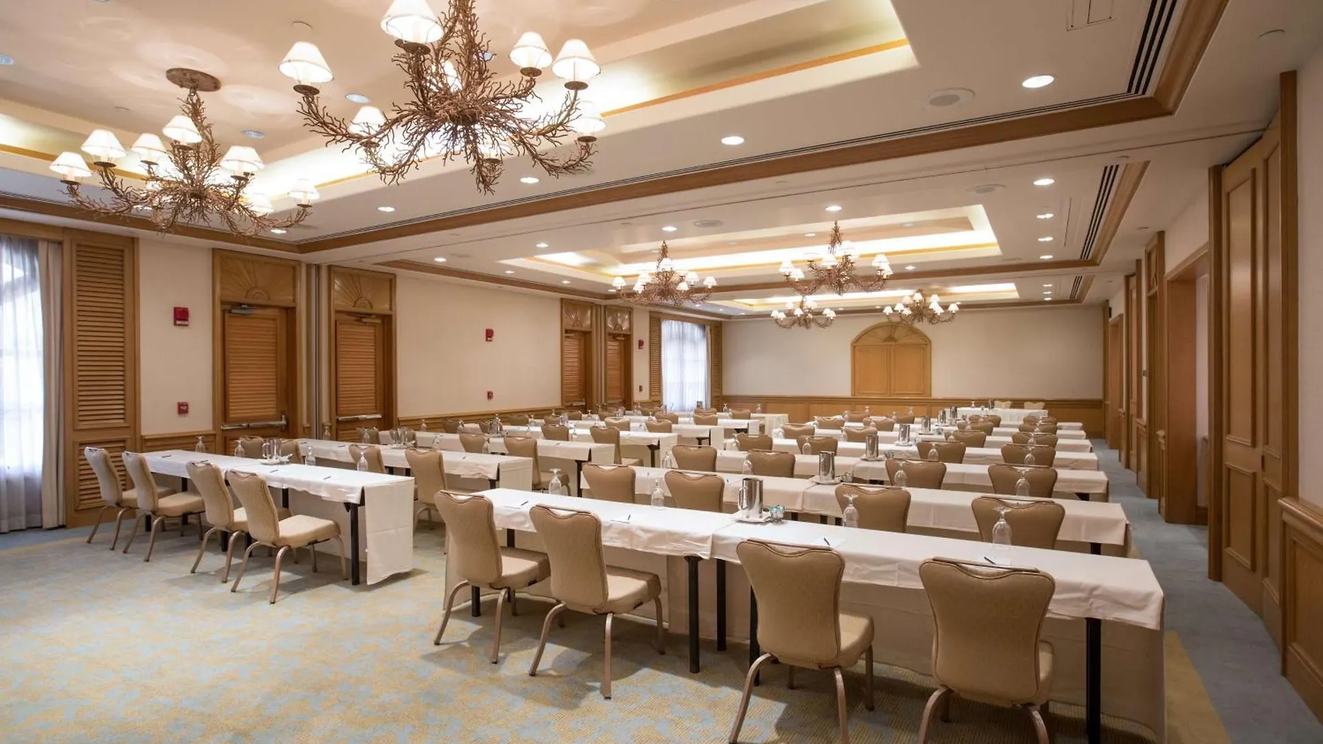 Grand & Spa, A Waldorf Astoria Resort 5*