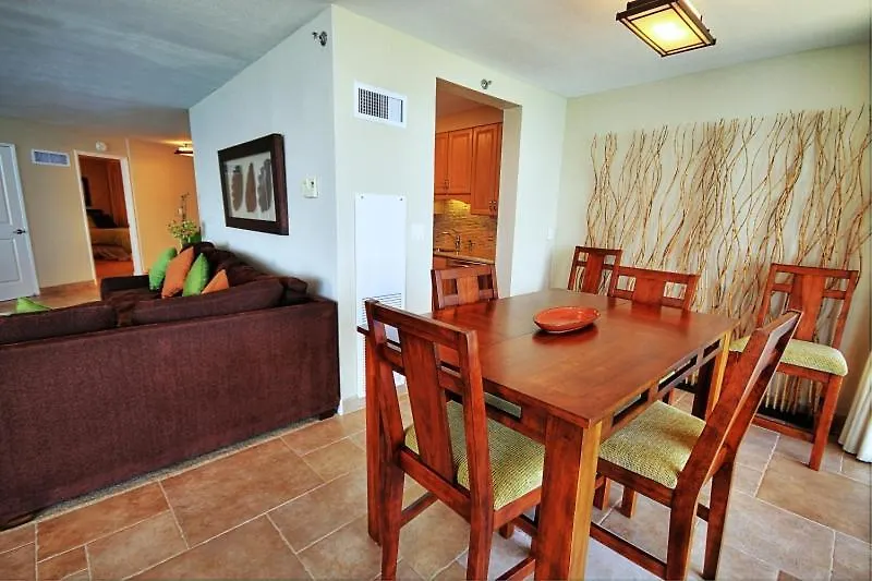 Apartment Royal #911 *