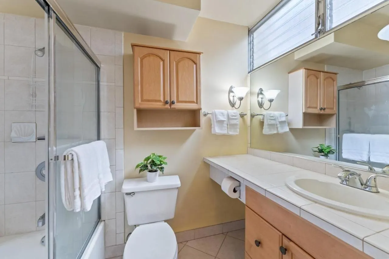 Holiday home Haleakala Shores A305