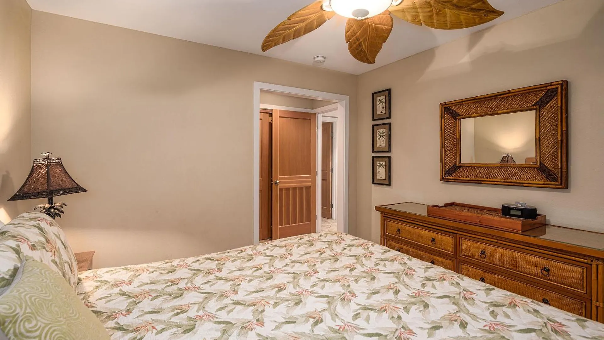 Hale Hui Kai 106 - Newly Renovated, Split Ac Holiday home