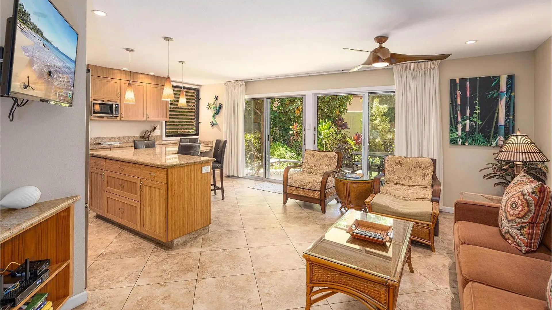 Hale Hui Kai 106 - Newly Renovated, Split Ac Holiday home