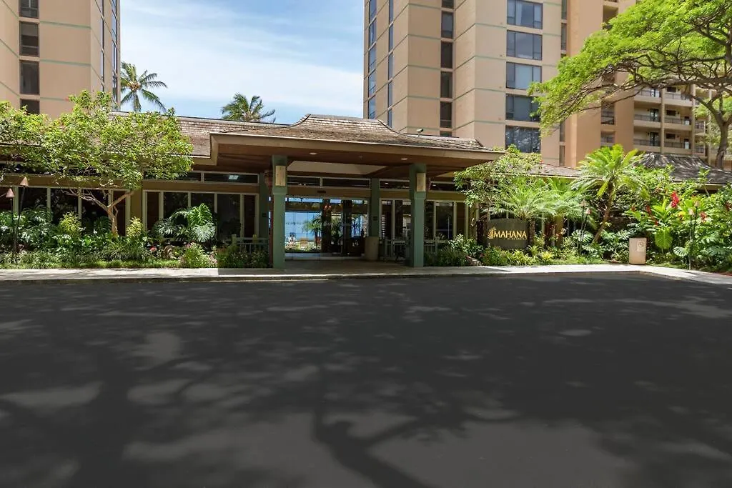 Renovated 8th Floor At The Mahana!! *