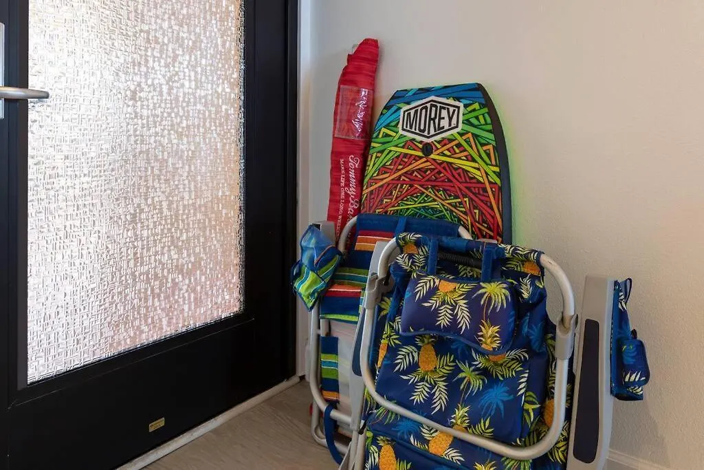 Apartment Renovated 8th Floor At The Mahana!! *