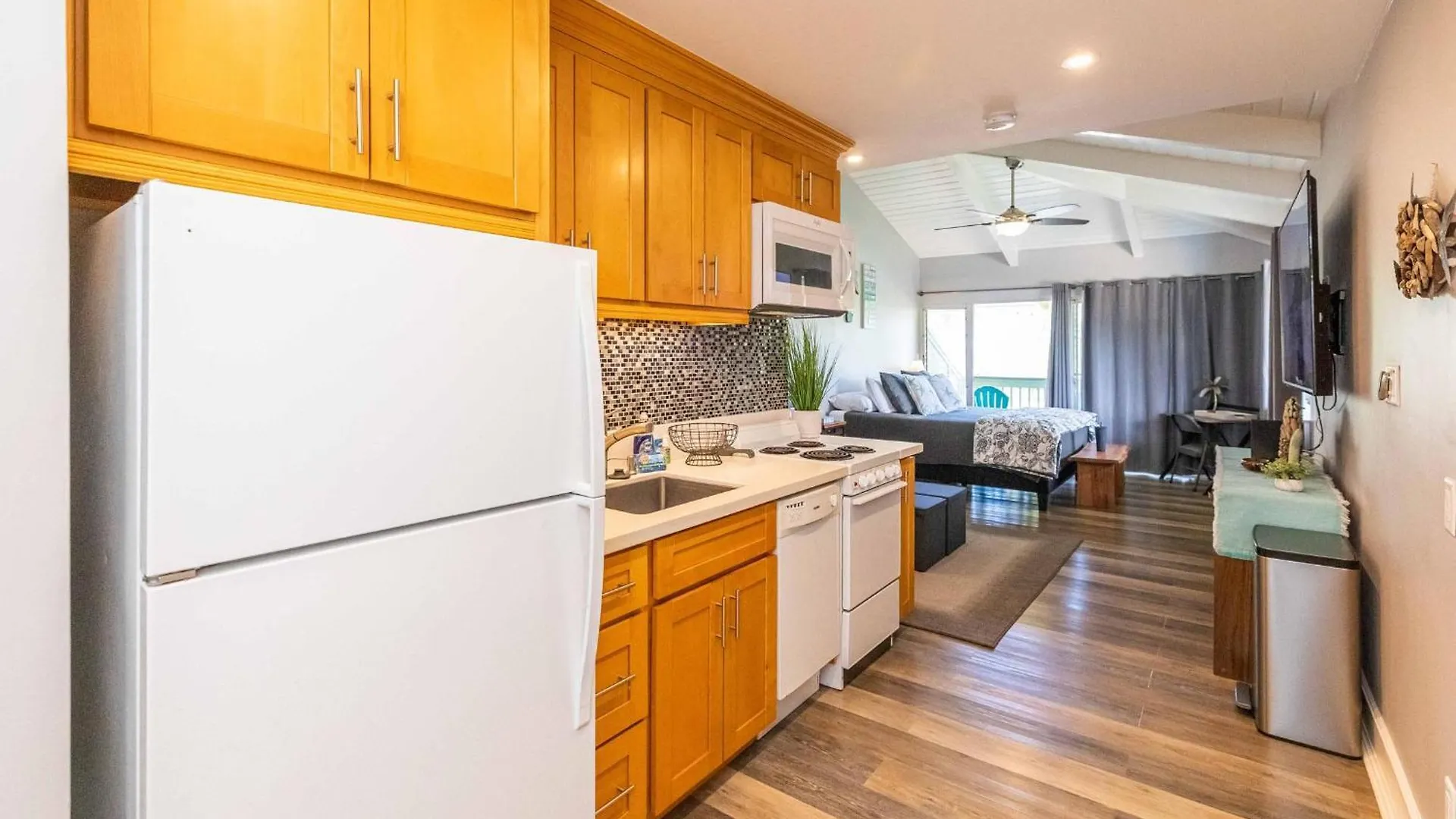 Bay Surf Unit G259 Apartment *