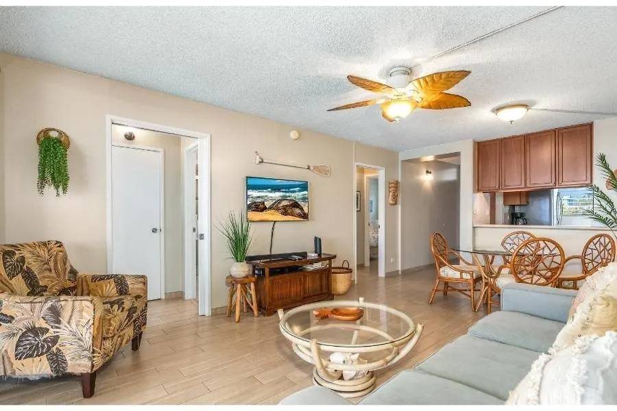 Apartment Royal Mauian, #307