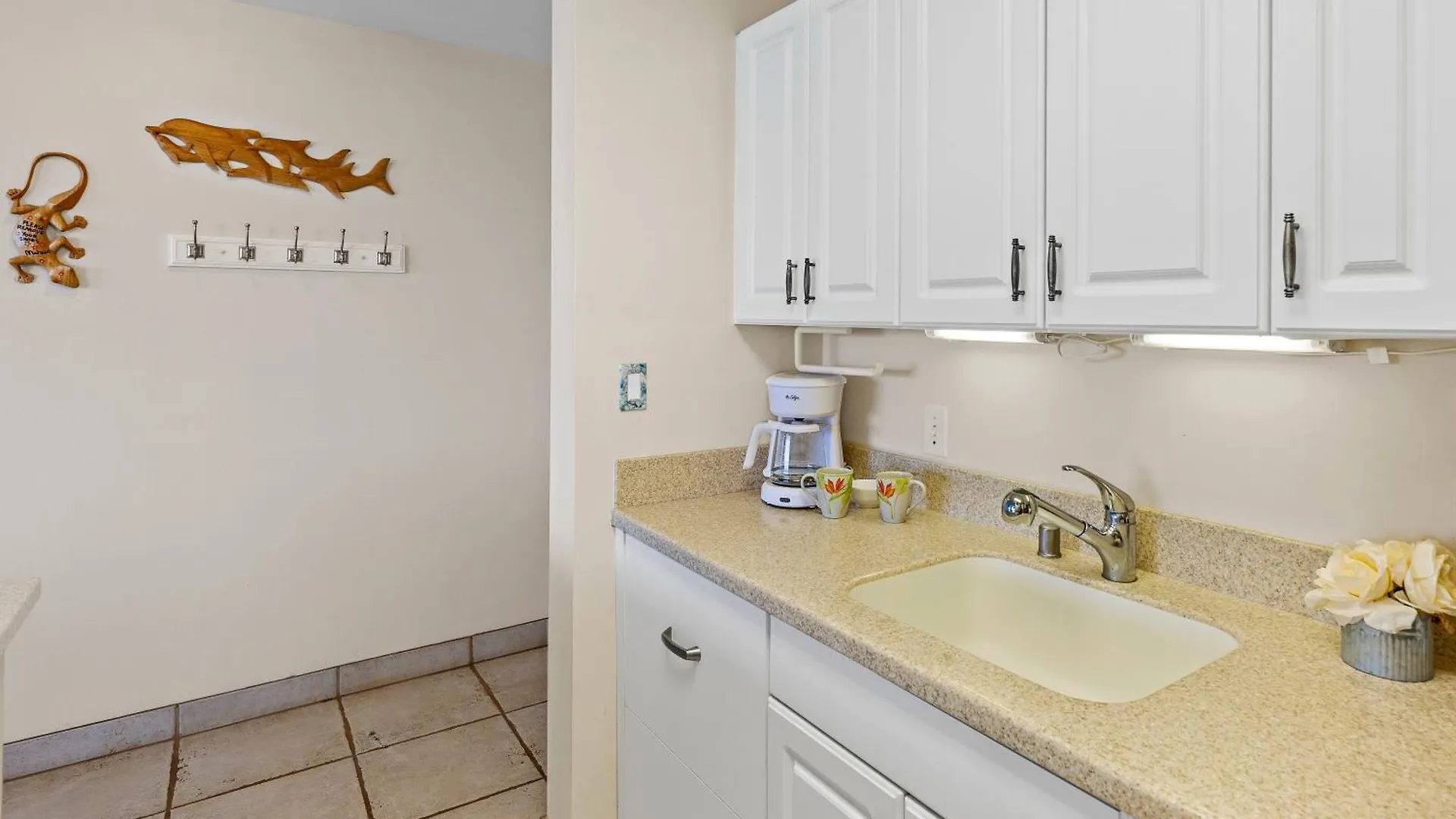 Holiday home Direct Oceanfront One Bedroom Vi310 - Sullivan