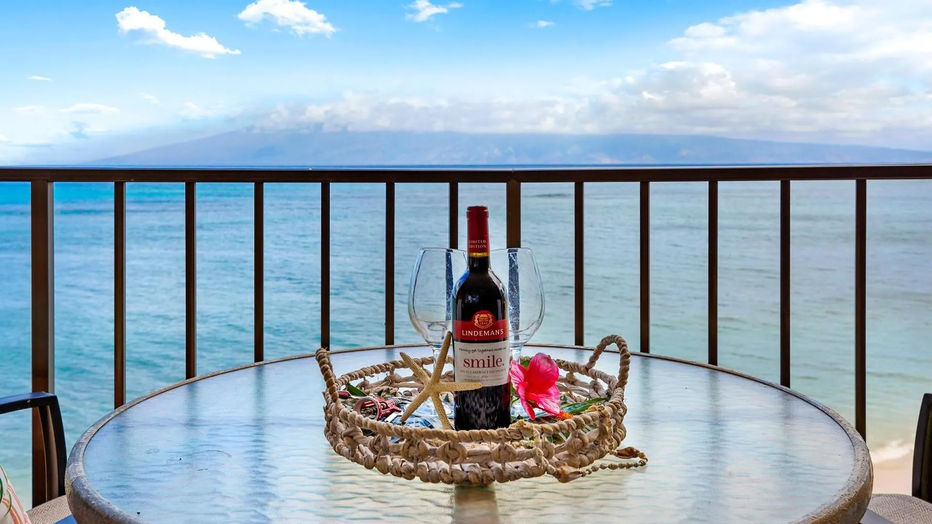 Holiday home Direct Oceanfront One Bedroom Vi310 - Sullivan