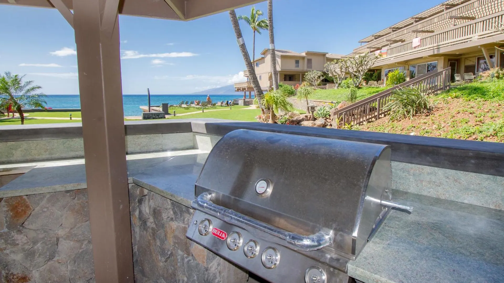 Views & Ac! Ks B6- Sullivan Holiday home