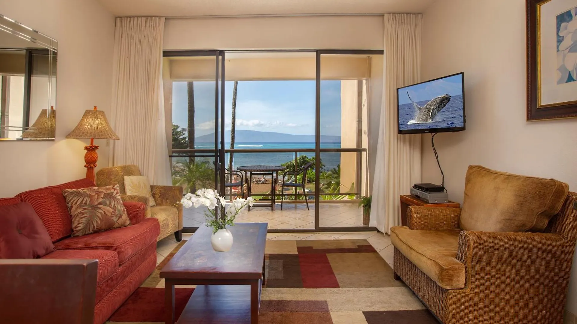 Oceanfront 1bd Sk318 - Sullivan Kahana