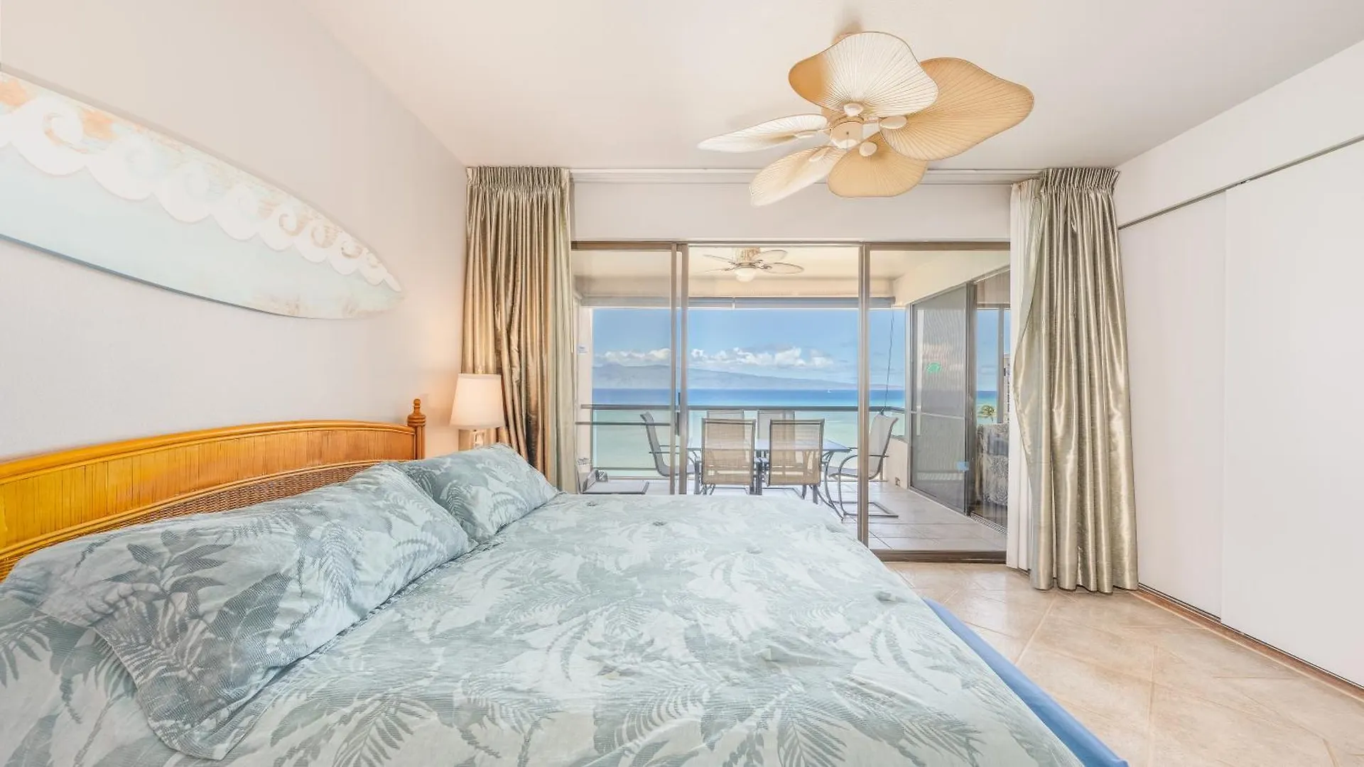 Ocean View, Corner, Ac & Remodeled! Sk272 *