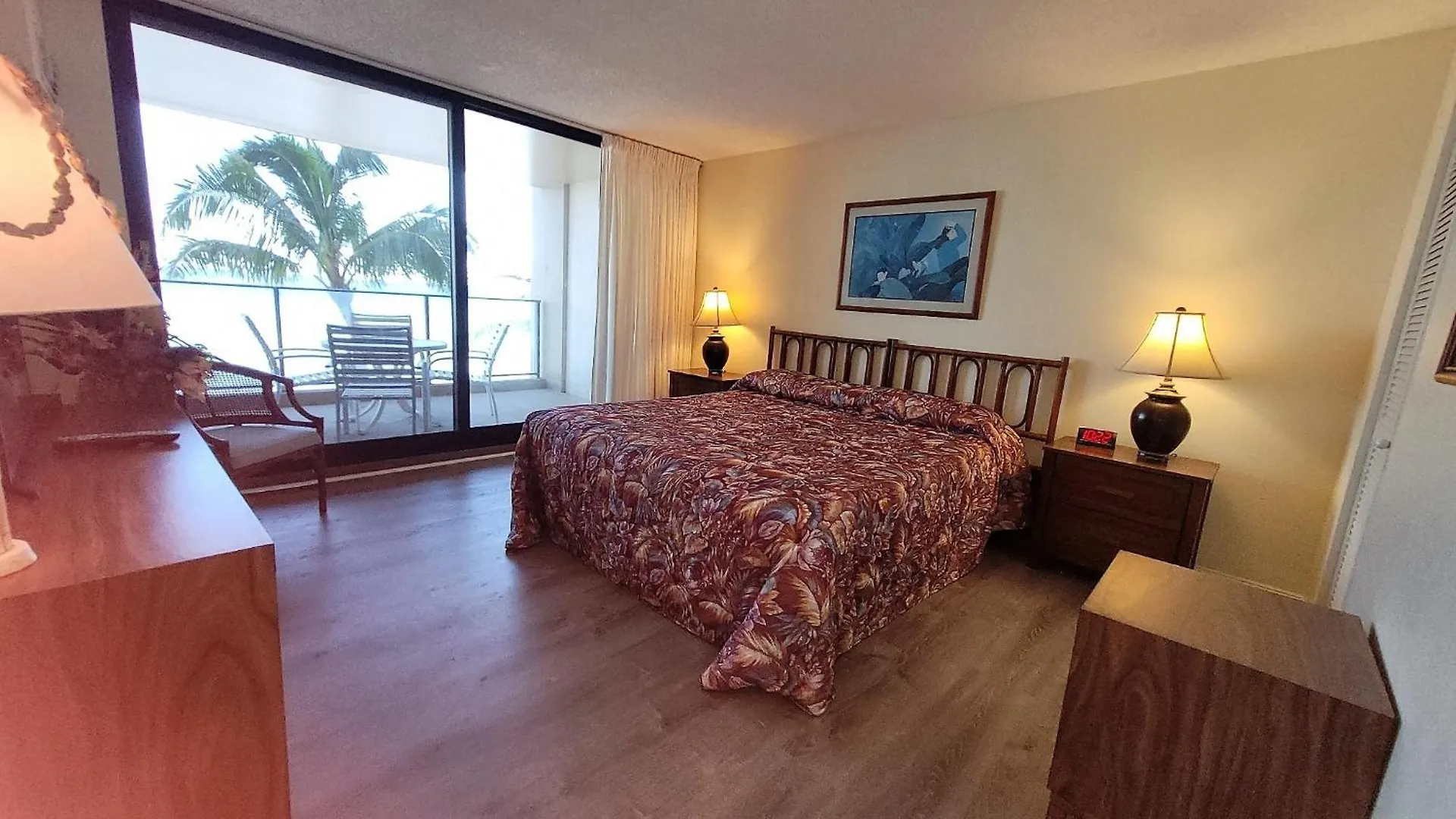 Holiday home Oceanfront Views & Remodeled! - Mk306