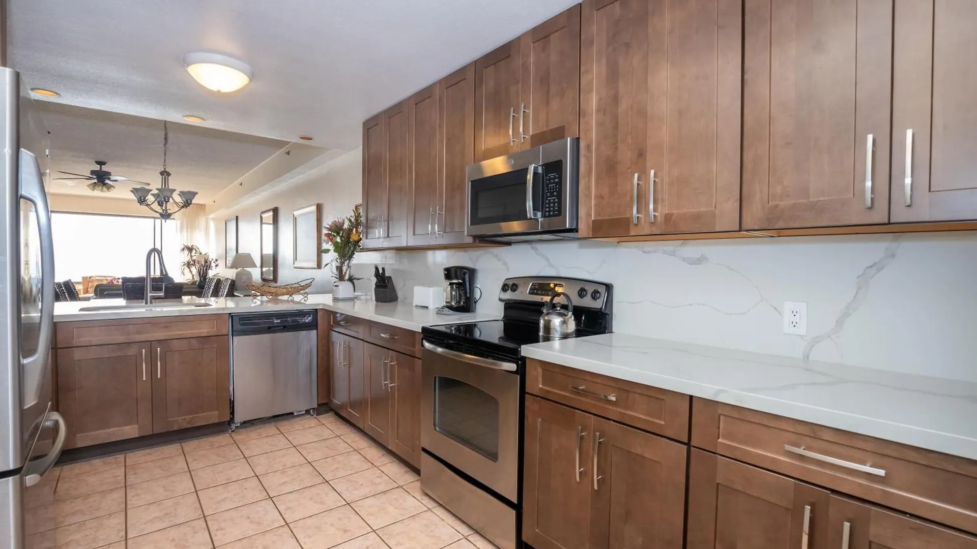 Oceanview, Corner Renovated Unit W Ac! Sk366 * Kahana