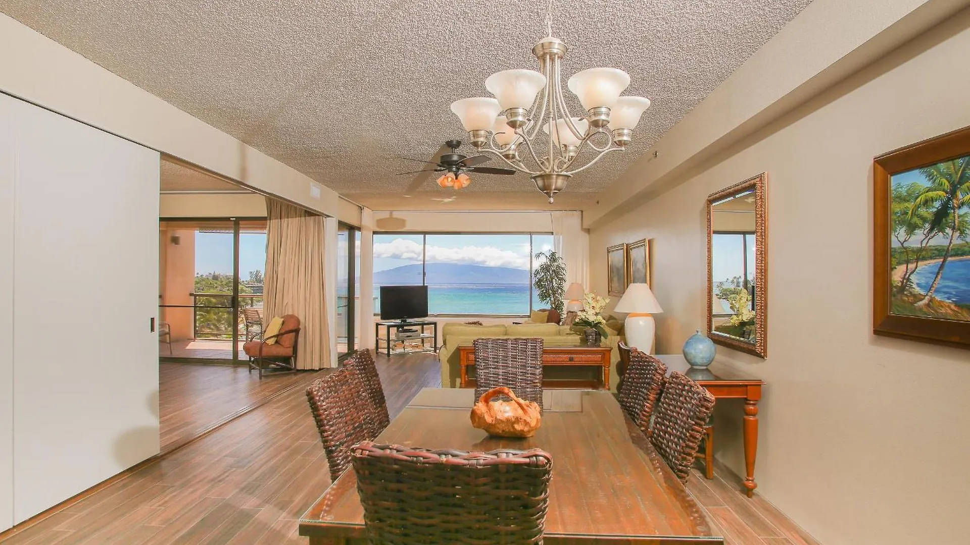 Oceanview, Corner Renovated Unit W Ac! Sk366 Holiday home