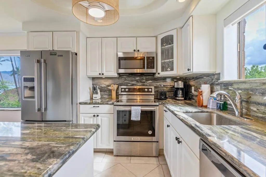 301- Oceanfront 2 Bedroom 2bath On 6 Mile