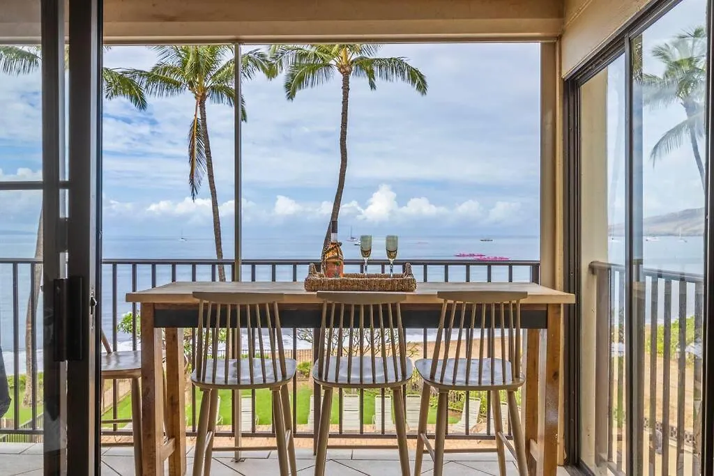 Apartment 301- Oceanfront 2 Bedroom 2bath On 6 Mile Kihei